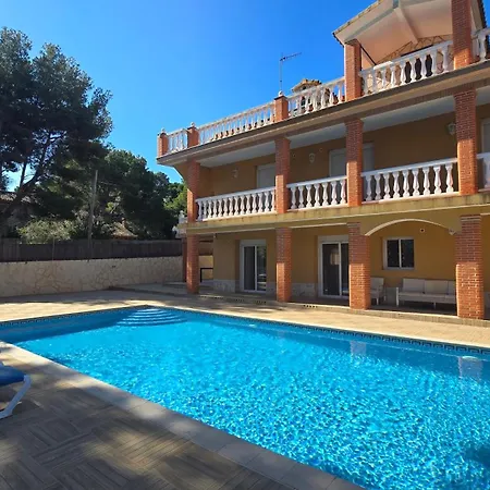 Irena Villa